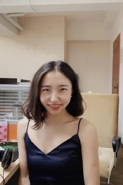 李菲
